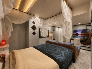 Luxury Double Room, Smoking | WiFi (free), bed sheets - Hotel BaliBali iwatsuki (Saitama)