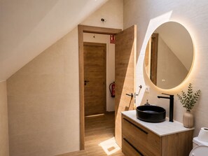Apartment | Badezimmer | Haartrockner