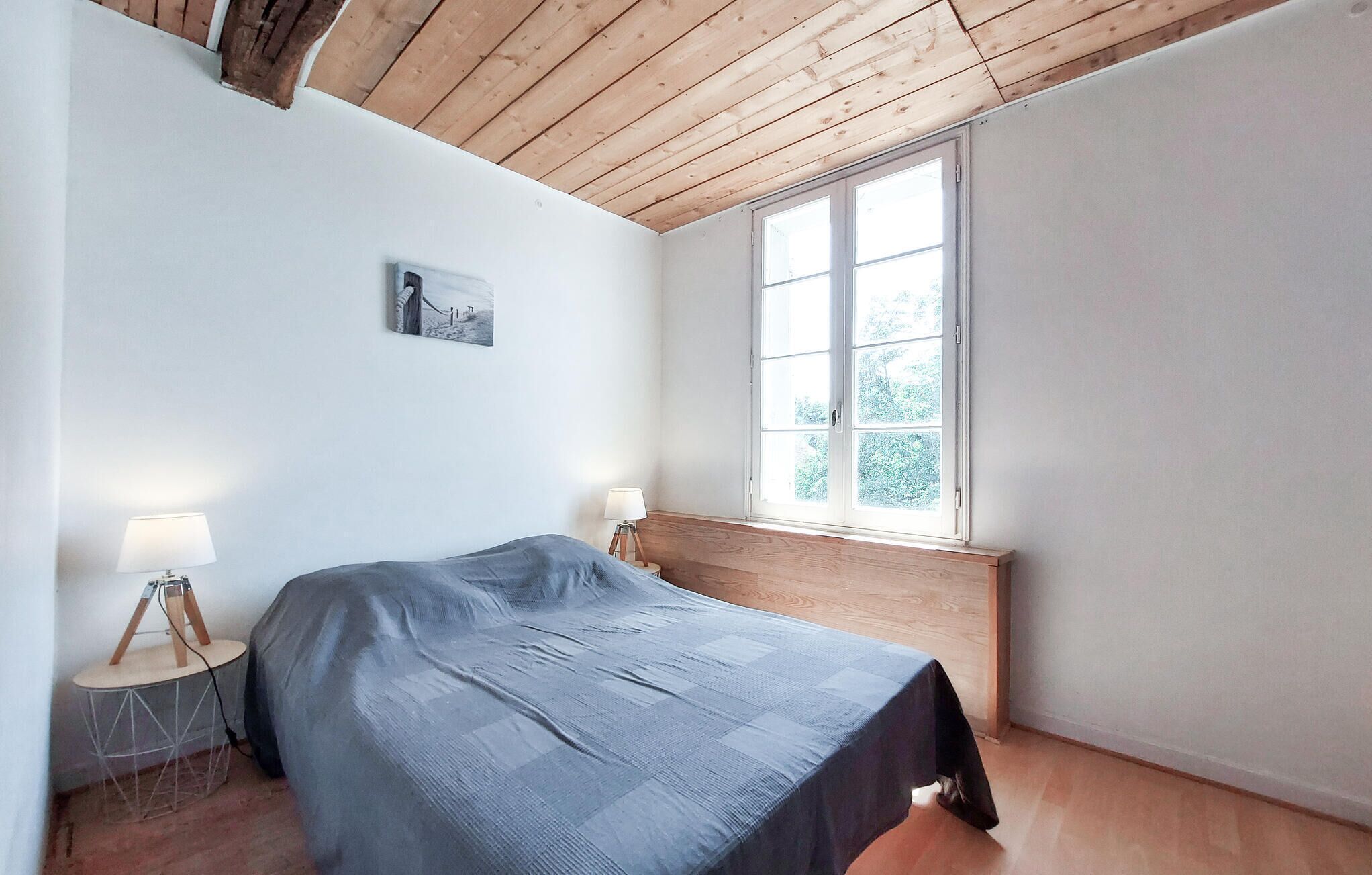 3 chambres, fer et planche à repasser, Wi-Fi gratuit