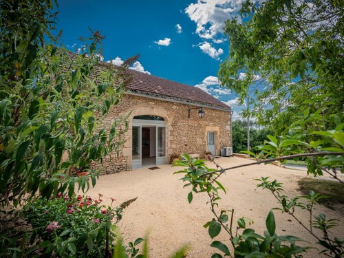 Hochwertige Gîte mit Terrasse und privatem Pool