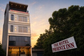 Exterior - The Hotel Phoenix Inn (Indore)