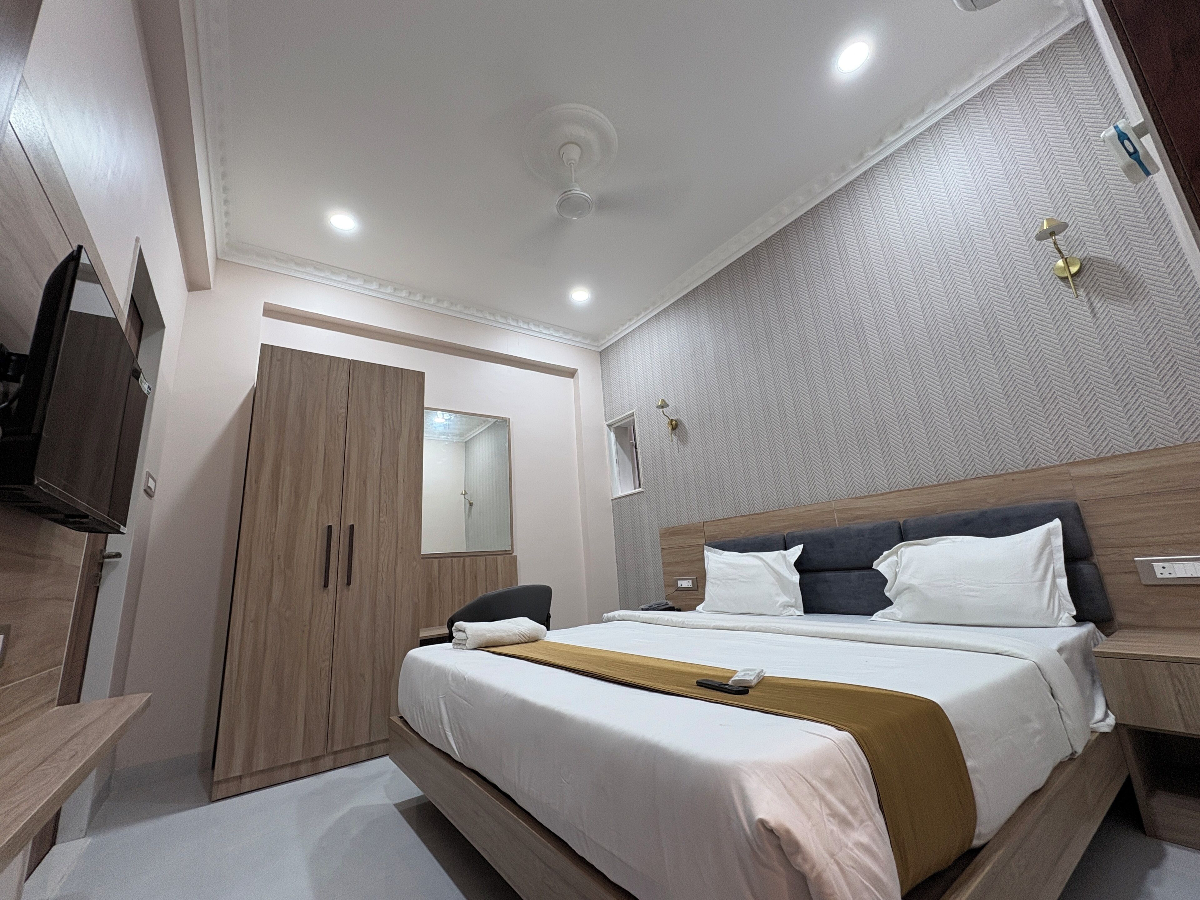 Executive Room