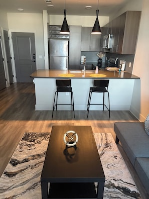 Interior - Elegant 1-bedroom apartment in charming Frisco with rooftop pool and gym (Frisco)