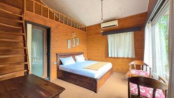 Chalet, Mountain View