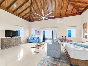 Living area - BTS6 (Montego Bay)