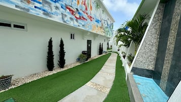 Studio, Balcony, Ocean View | Property grounds