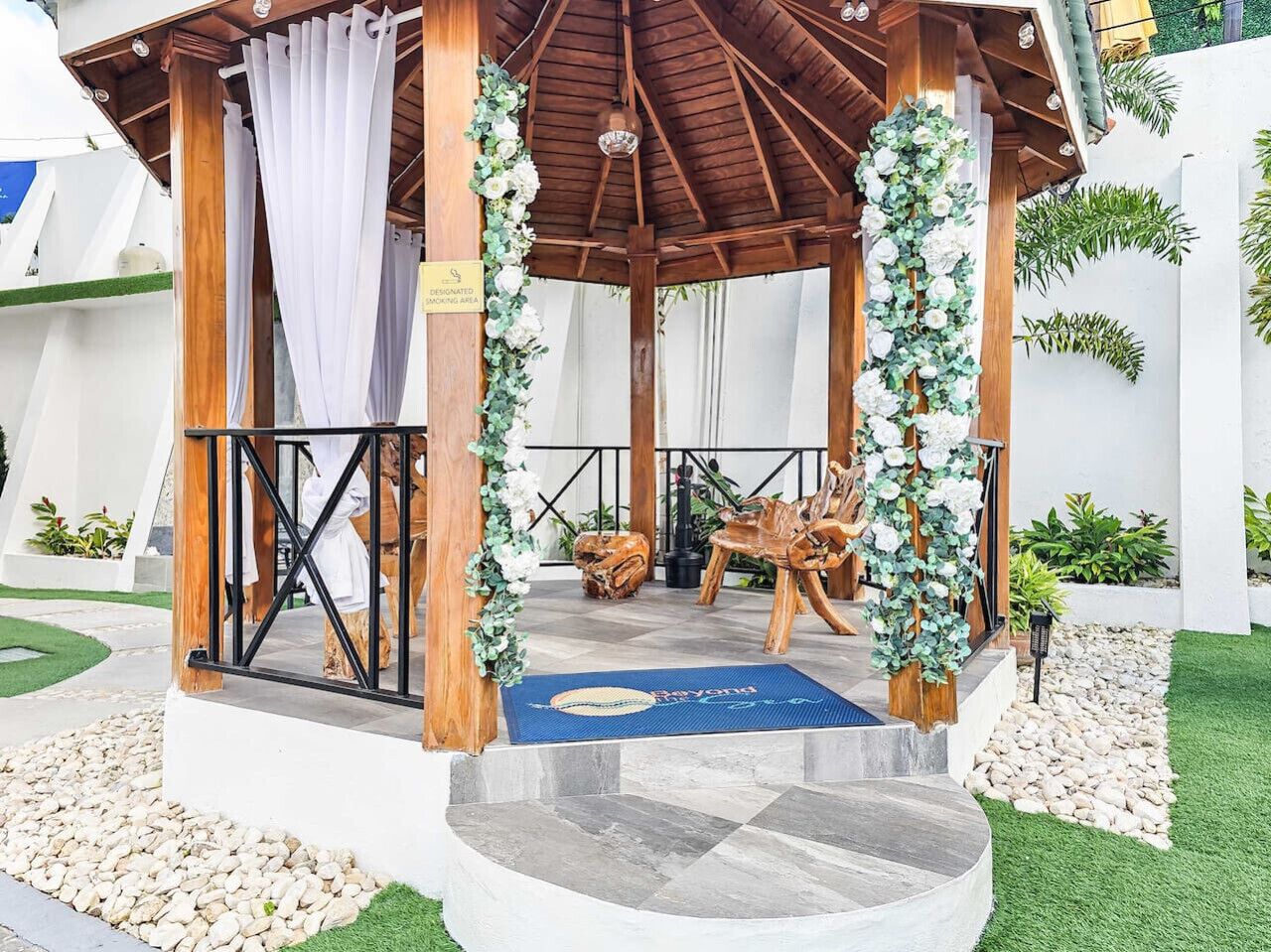 Studio, Balcony, Ocean View | Property grounds