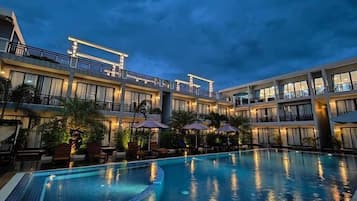 Outdoor pool, pool umbrellas, pool loungers