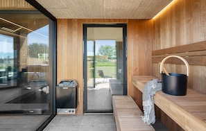 Sauna - Beautiful home in Otterup with sauna (Otterup)