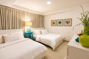 Room - Luxury Oceanfront 3BR Duplex Penthouse Private Rooftop Jacuzzi (Playa Juan Dolio)