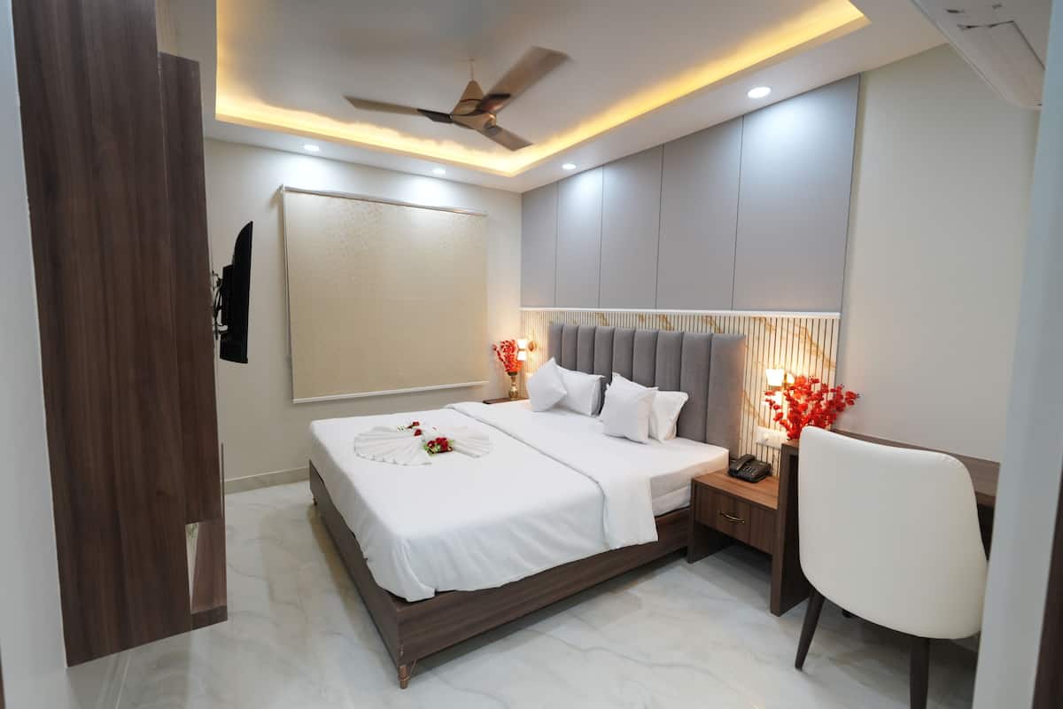 Executive Room | Desk, WiFi (free)