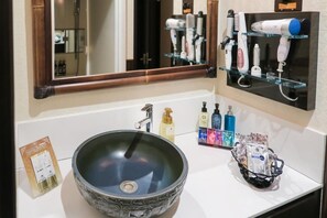 Bathroom - Hotel Asian Resort (sendaishi aobakuichibanccyo)