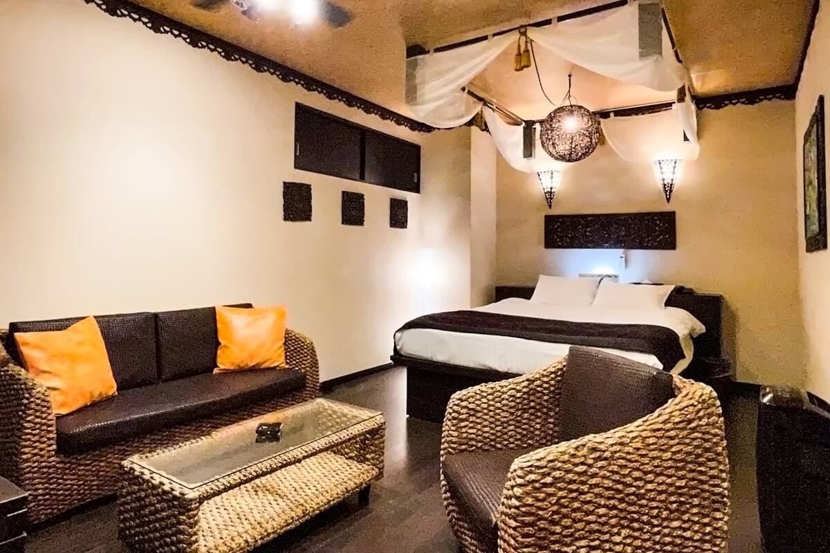 Habitación doble Deluxe, para fumadores | Wifi gratis y ropa de cama