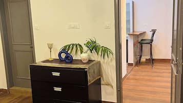 Classic Villa, Garden View | Interior