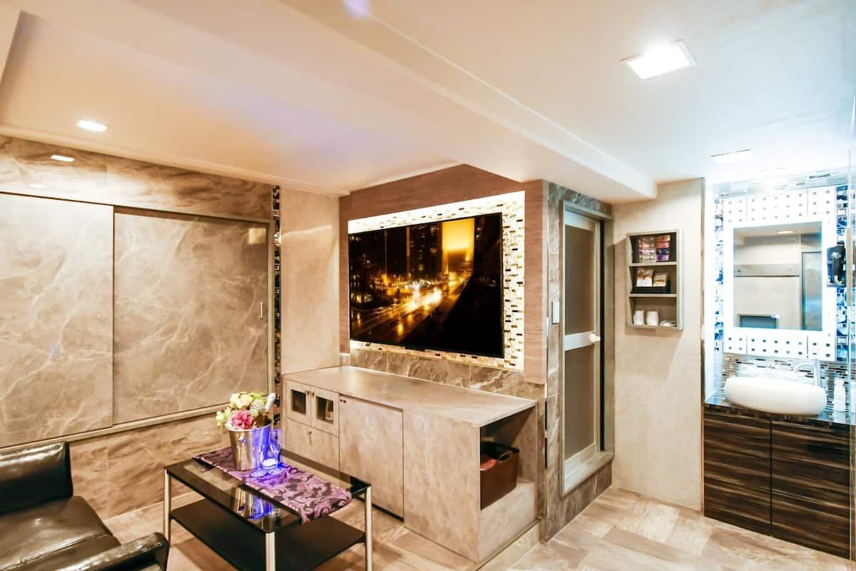 Luxury Double Room, Smoking | Free WiFi, bed sheets