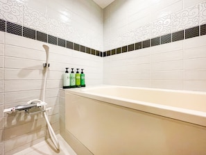 Standard Double Room, Smoking | Bathroom | Separate tub and shower, free toiletries, hair dryer, electronic bidet - hotel parkside (Tokyo)