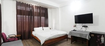 Hotel Zimin Ziro