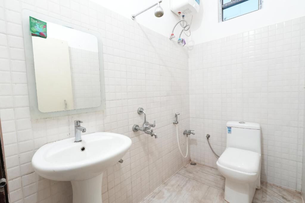 Deluxe Double Room | Bathroom