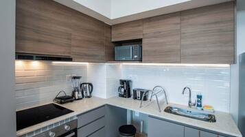 Departamento, vista a la ciudad | Cocina privada