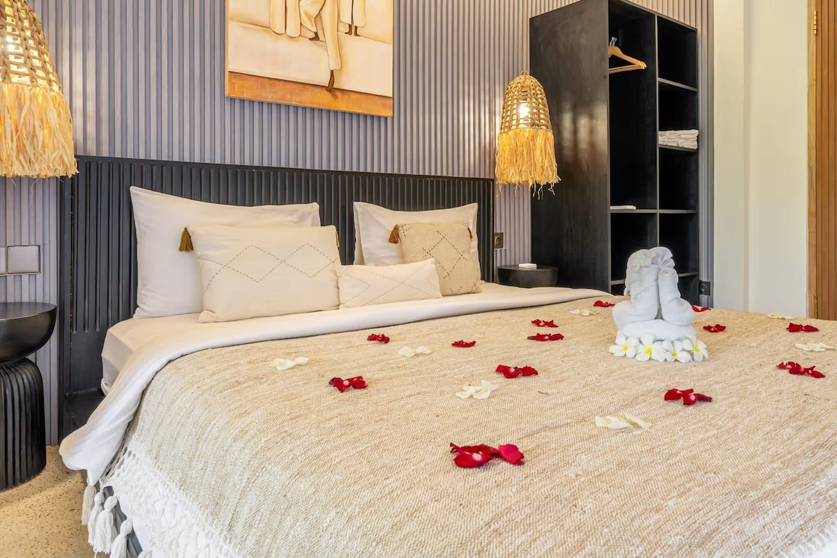Biệt thự Deluxe, 1 phòng ngủ, sân hiên, quang cảnh sân vườn | Két bảo mật tại phòng, truy cập Internet không dây miễn phí