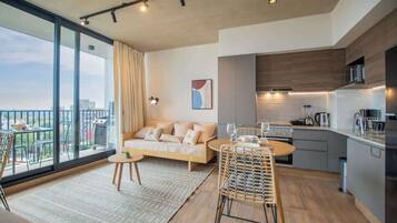 Departamento, balcón | Área de sala de estar