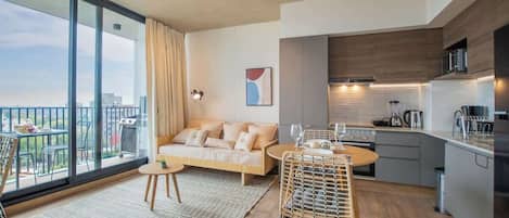 Apartment, Balcony | Living area