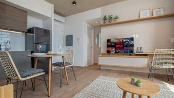 Apartamento, balcón | Restauración