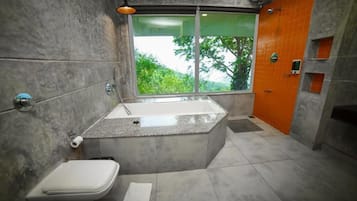 Honeymoon Suite, Balcony, Mountain View | Bathroom | Shower, hair dryer, slippers, towels