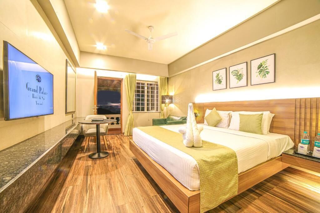 Kamar Premium, balkon, pemandangan gunung