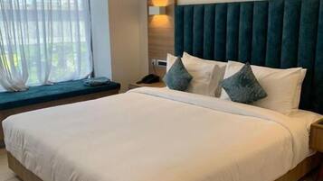 Deluxe Double Room | In-room safe, free WiFi