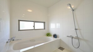 Bathroom - Chura Kouri (Nakijin)