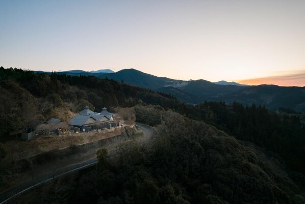 Miscellaneous - Nishimera Onsen Yuta~to (Nishimera-son)