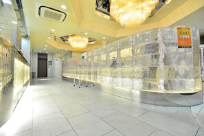 Lobby - Ikebukuro Grand Hotel (Tokyo)