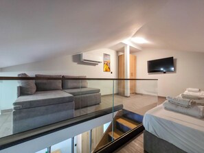 1 bedroom, WiFi, bed sheets - B2 - SASHA Loft by SDR (Paralia)