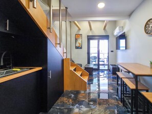 Dining - B2 - SASHA Loft by SDR (Paralia)
