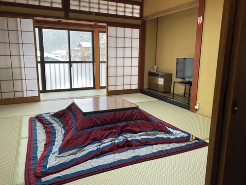 Okukannabe Hutte