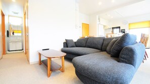 Living area - Pension Chiyoda (Miyakojima)