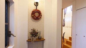 Interior - Ecrin (Awaji)