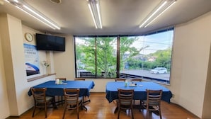 Dining - Business Hotel Tsuruya (Sakai)