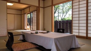 Dining - Kappo Ryokan Daishinkan (Aikawa)