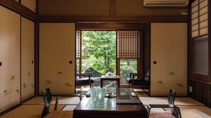 Dining - Kappo Ryokan Daishinkan (Aikawa)
