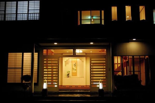 Exterior - Yokokura Kosen (Katsuyama)