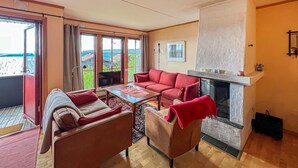 Fernseher, Kamin
