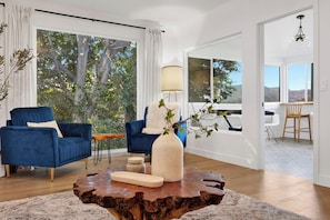 Interior - Luxury Hillside Retreat with Panoramic Views (Glendale)