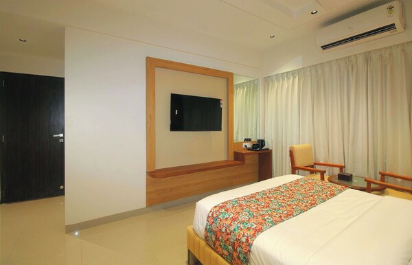 Hotel Sai Residency - Karjat