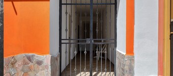 Biker Rooms - Ducati Room