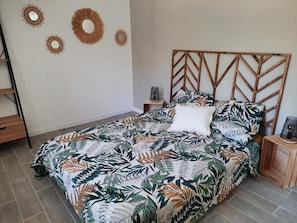 1 bedroom, iron/ironing board, travel cot, free WiFi - Cozy house with a pool (La Ciotat)