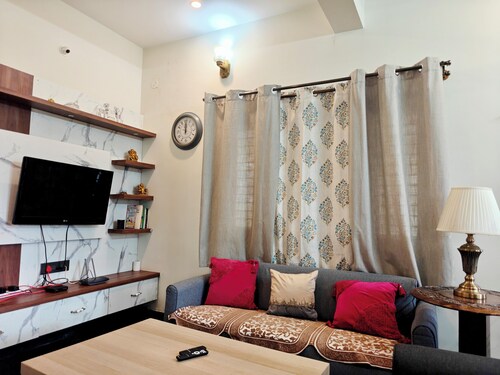 Peaceful 1-bedroom apartment in delightful Bengaluru neighborhood