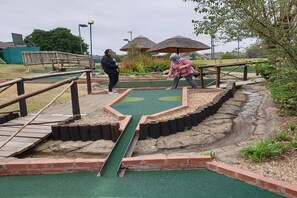 Property grounds - Champagne Valley Resort 3-bedroom WBT Rentals (Cathkin Park)