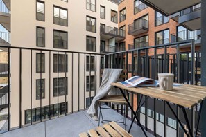 Outdoor dining - Beige Apartment By the River | 2 Balconies (Szczecin)